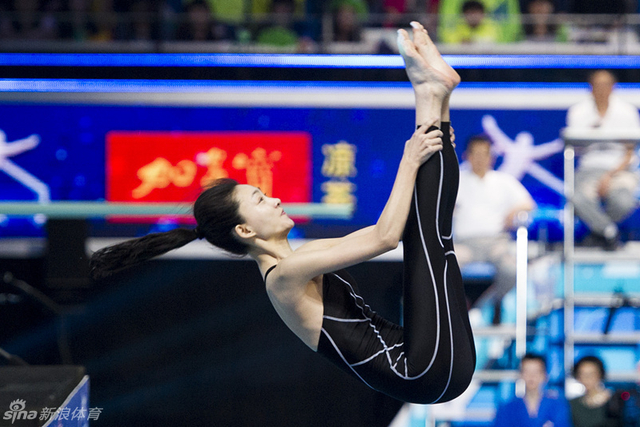 第二轮空中动作