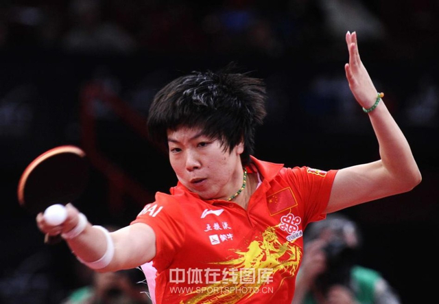 李晓霞猛攻开始