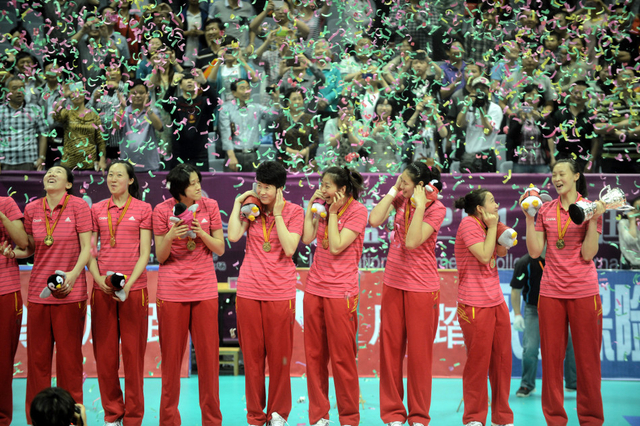 女排赛中国3-1古巴