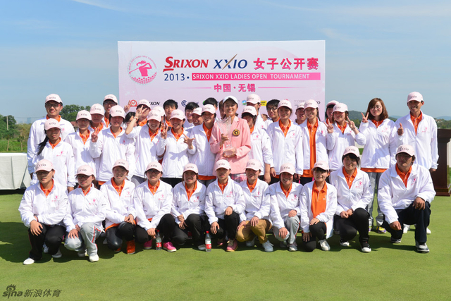 冠军刘钰与志愿者