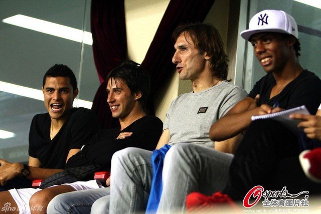 上海外援看台观看