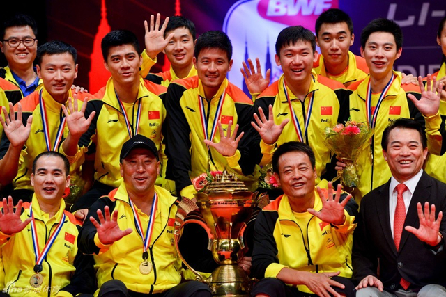 苏迪曼杯颁奖中国捧杯