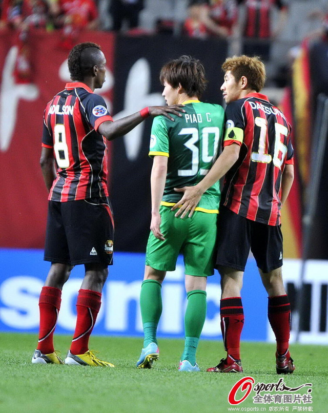 对手与朴成交流