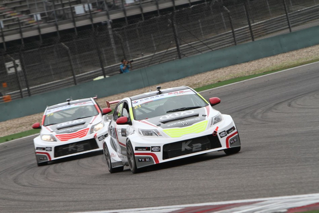 两台起亚K2赛车