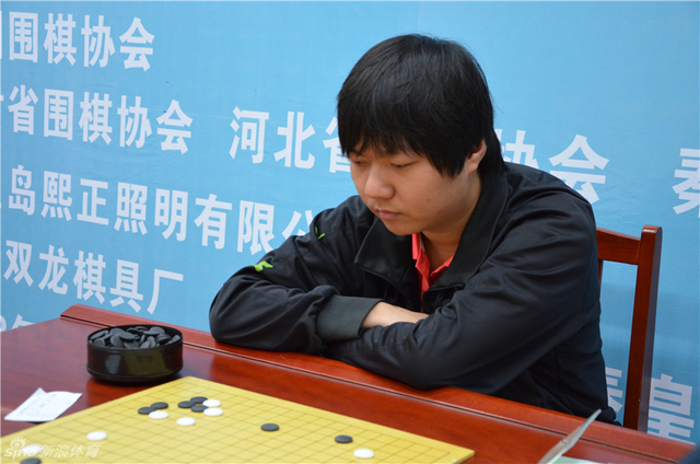 马霄南不畏强敌