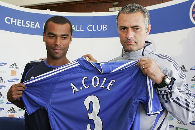 第9位 2006年 阿什利科尔由阿森纳转会切尔西