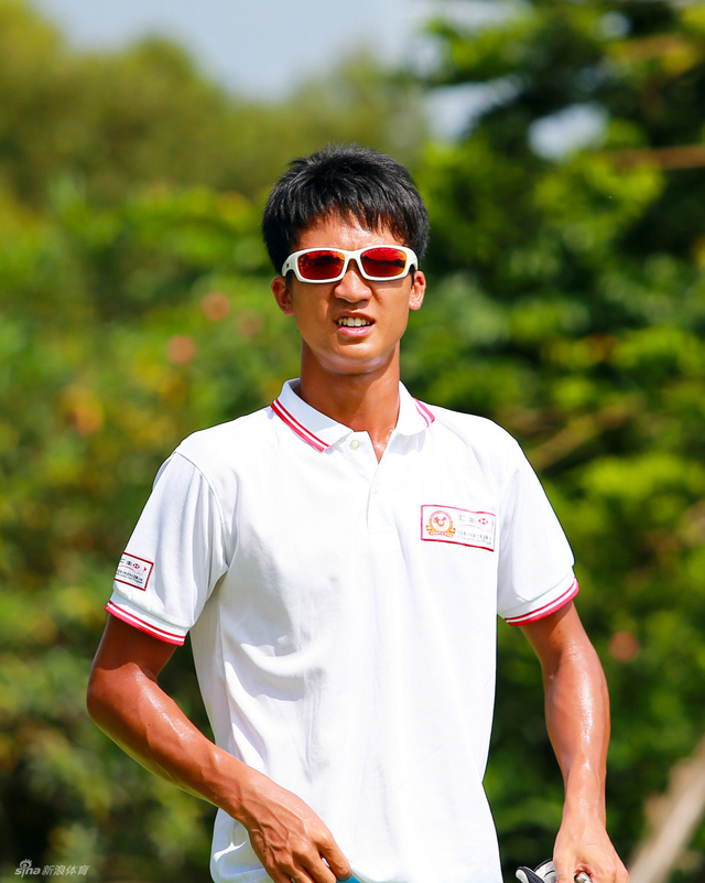 彭晓彬霸气十足