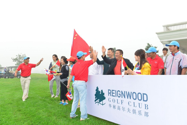 终于拿下比赛了