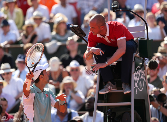 小德与裁判交涉