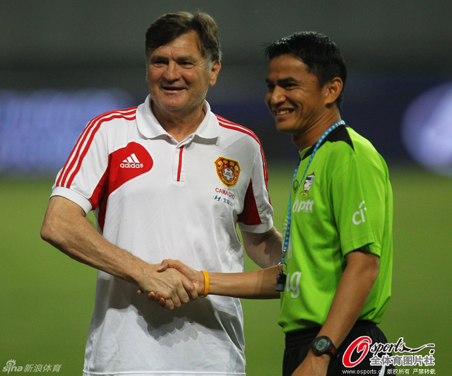 国足训练备战中泰之战