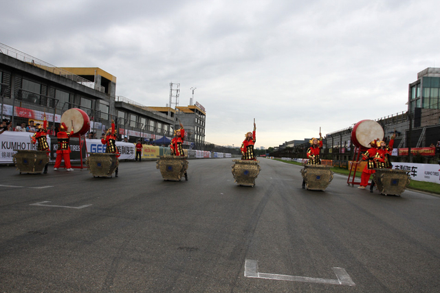 开幕式击鼓表演