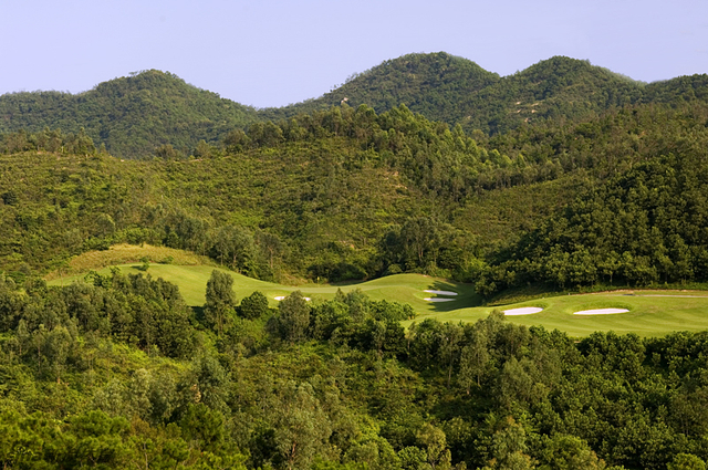 球道起伏,富挑战性