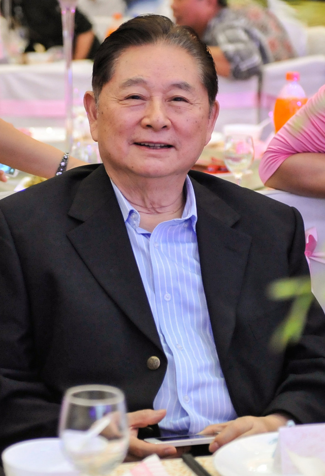 国际乒联终生名誉主席徐寅生