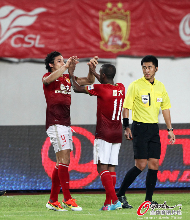 广州恒大1-0上海上港