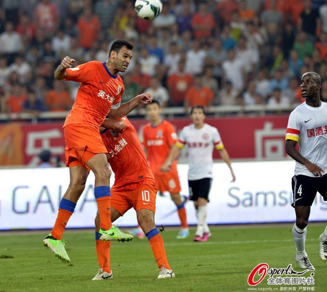 安塔尔头球摆渡