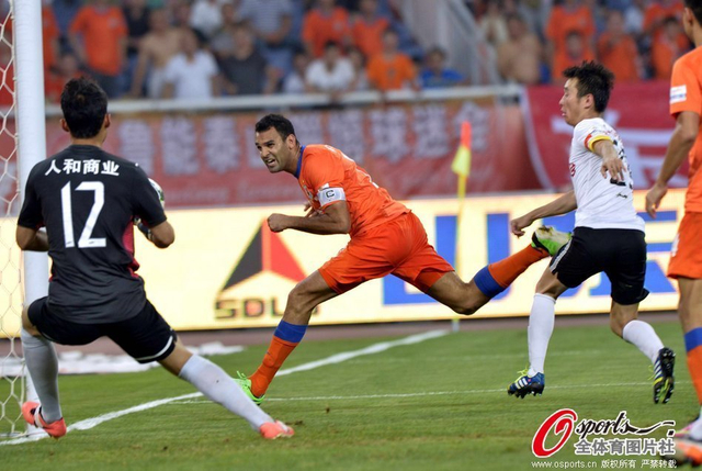 [中超]鲁能1-1人和