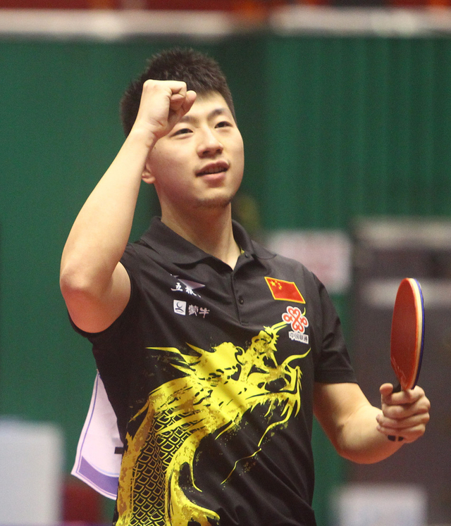 马龙勇夺三连冠