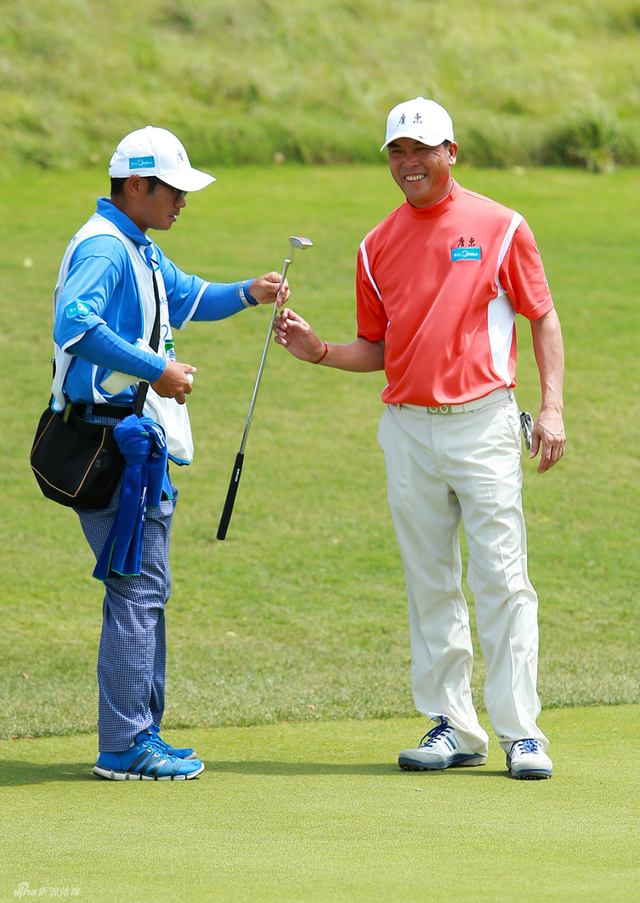 张连伟轻松比赛