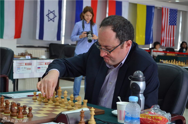 格尔凡德出子瞬间