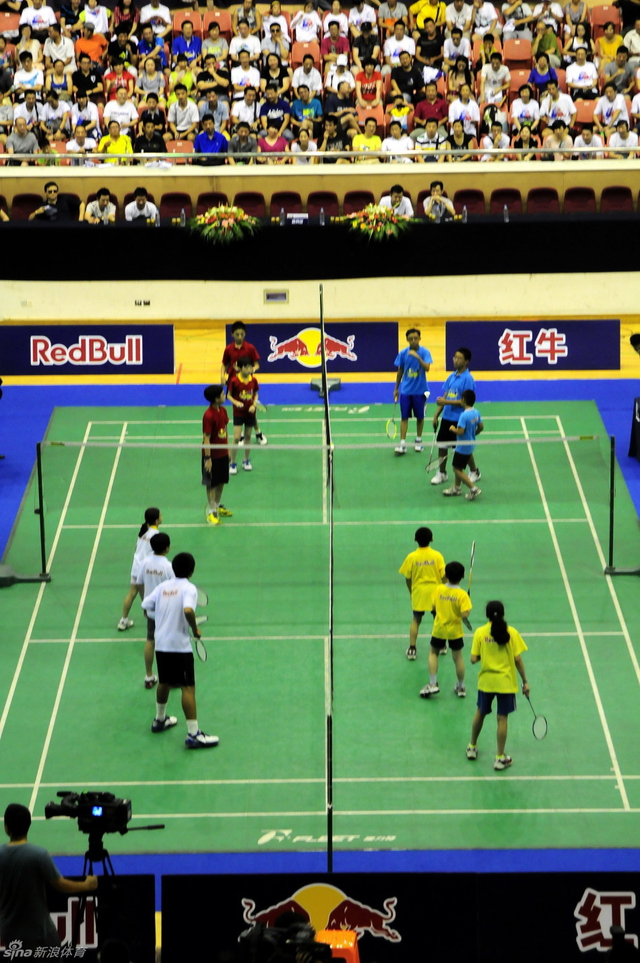 “四国大战”创意互动