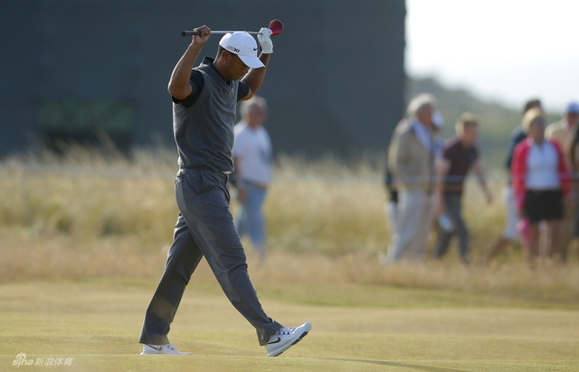 伍兹球道击球不满意