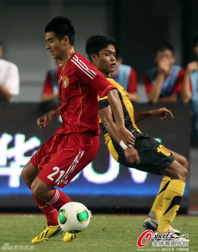 身体接触强度大