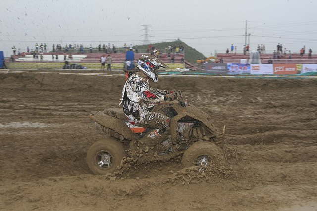 苏文敏在比赛中