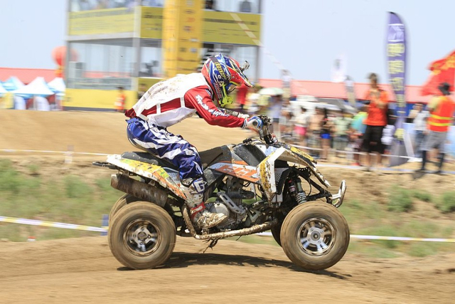 苏文敏在比赛中