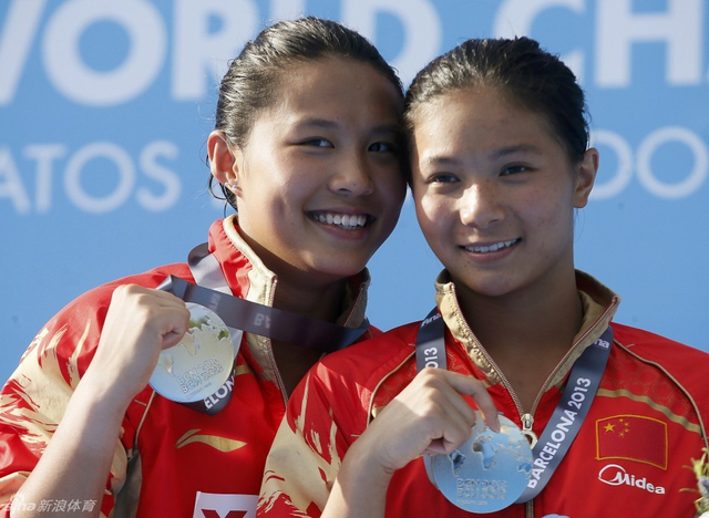 女子3米板何姿夺冠