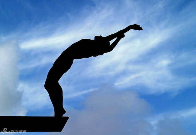 秋水共长天一色