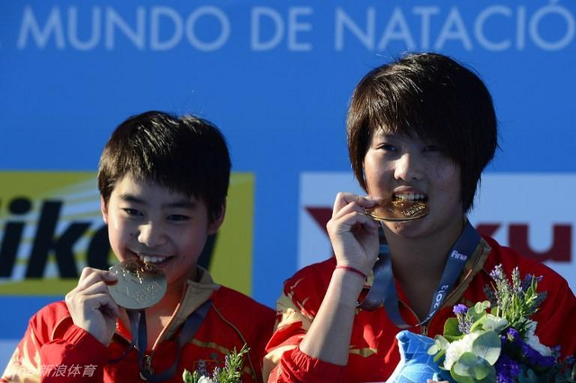 陈若琳刘蕙瑕牙咬金牌