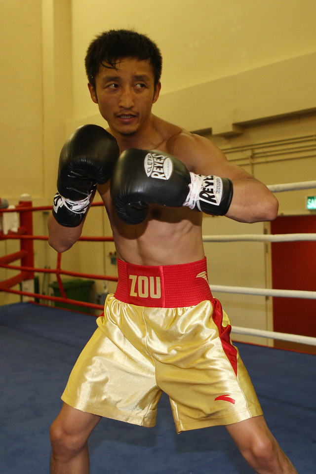 邹市明“拳”力向前