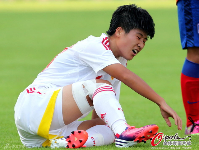 任桂辛表情痛苦