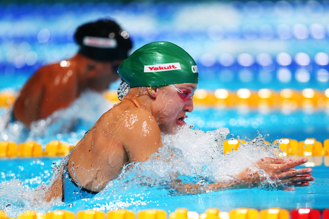 鲁塔比赛中换气