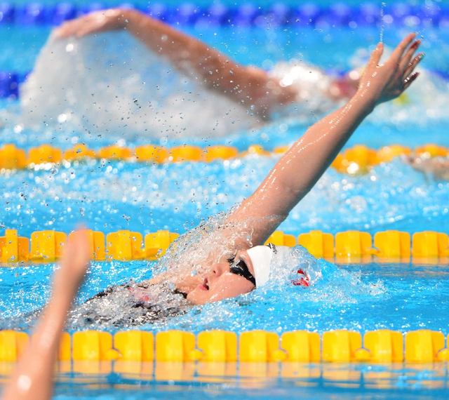 叶诗文比赛瞬间