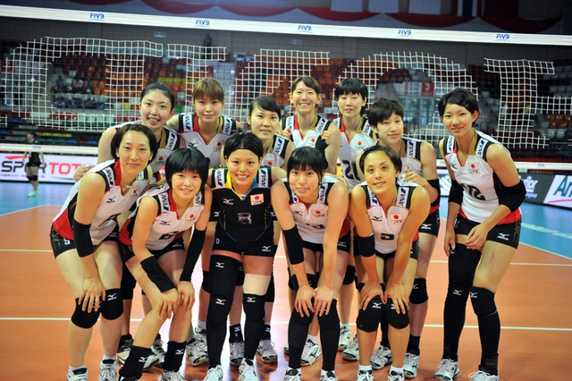 赛后日本队合影留念