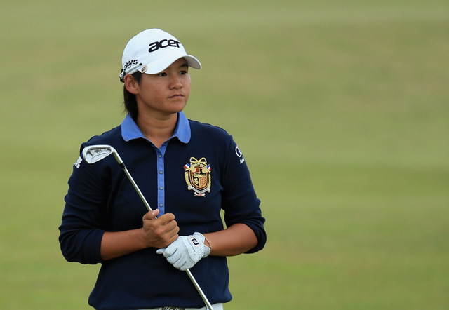 曾雅妮首轮72杆