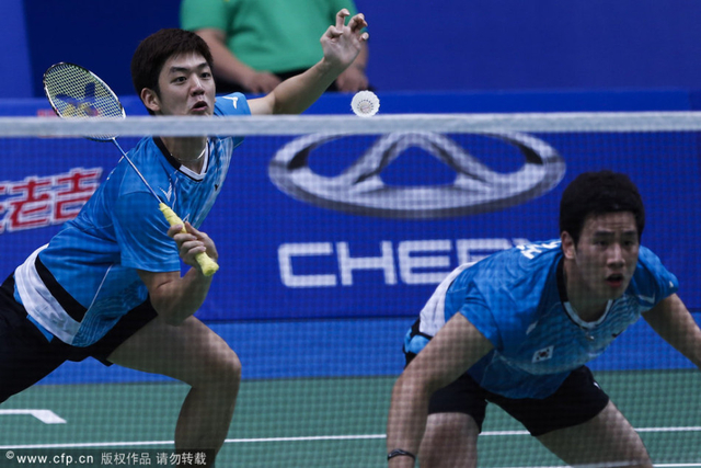 李龙大高成炫失利无缘八强