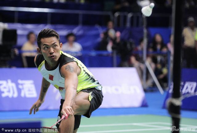 林丹回球瞬间