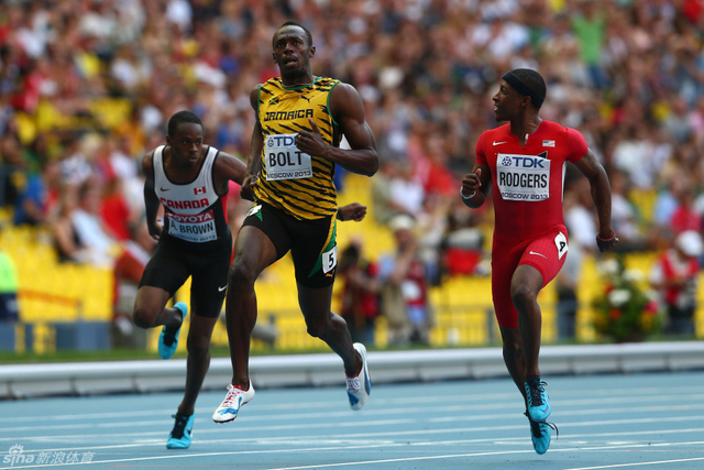 博尔特一马当先