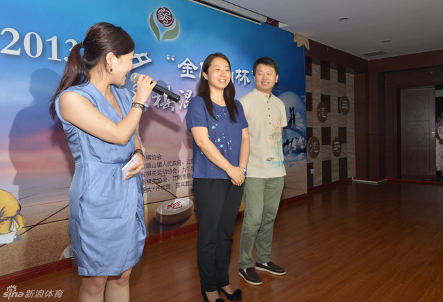 洪智搭档胡明姐