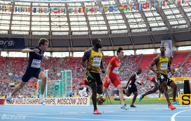 张培萌撞线瞬间