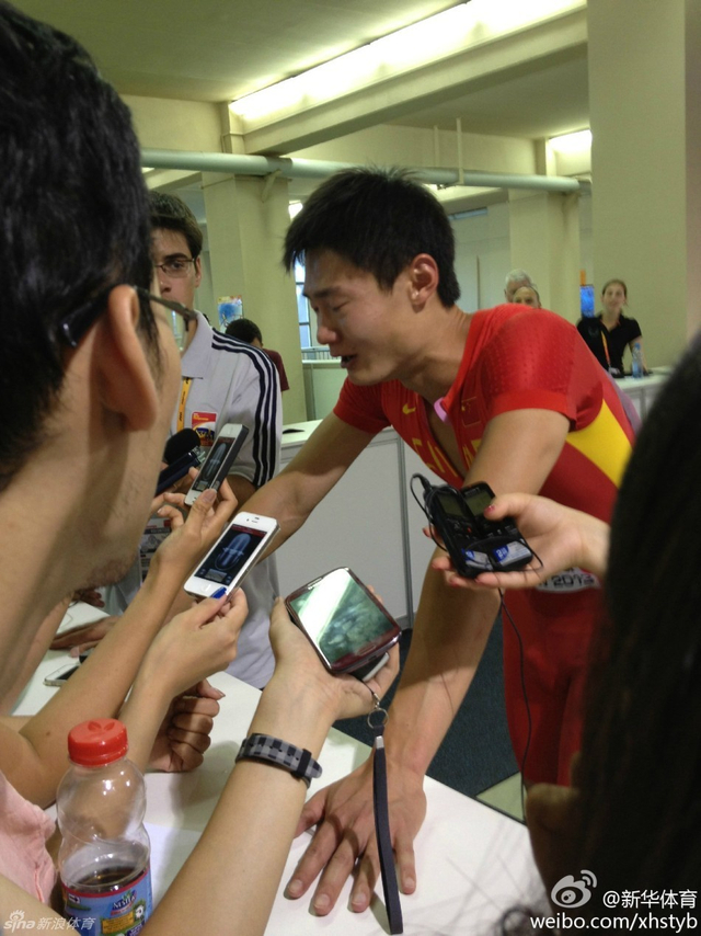 张培萌赛后落泪