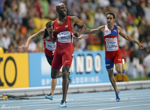 梅里特搞怪庆祝