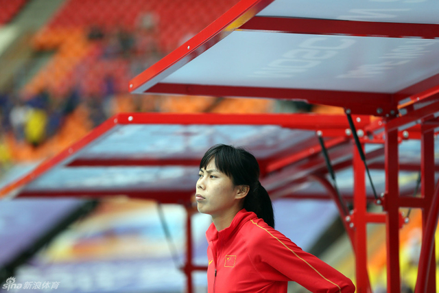 郑幸娟晋级女子跳高决赛