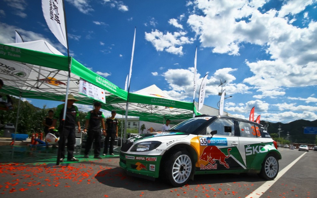 Fabia赛车不断进步