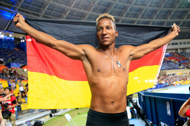 男子撑杆跳-霍尔兹德佩