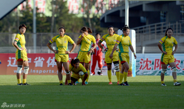 北京队球员拒绝比赛