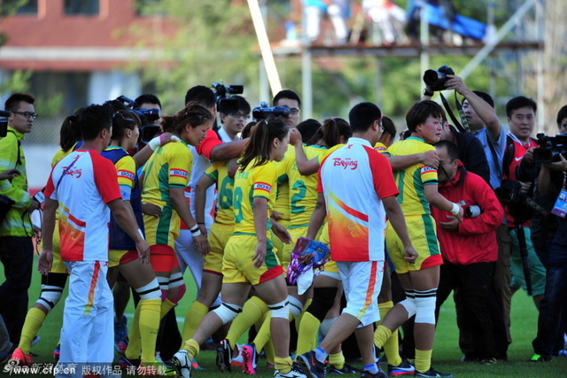 女子橄榄球决赛北京弃赛