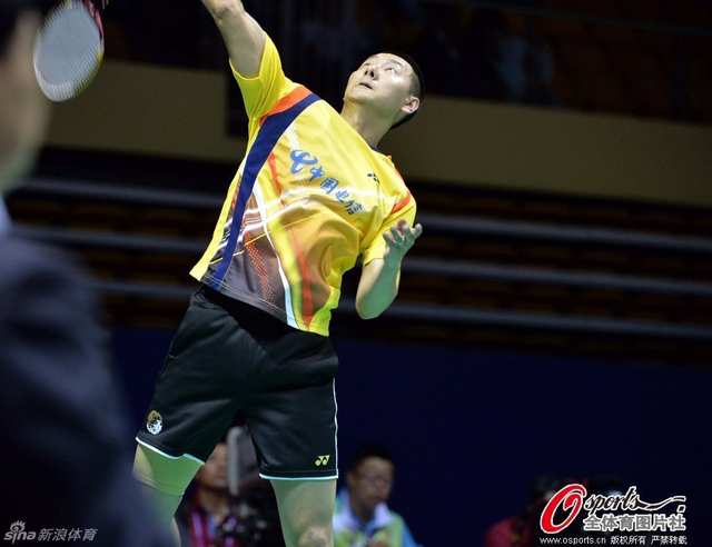 羽毛球男团半决赛赛况